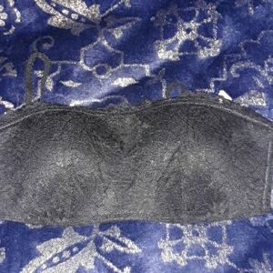 NWT Victoria's Secret Black Push-up Bra Size S